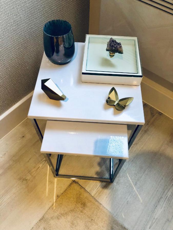 Snapos Luxury Serviced Apartment - Meridian House Bedford Exteriör bild